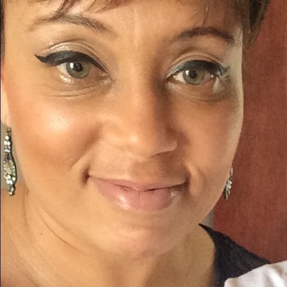 Meet your Posher, Ginger - Picture 1 of 1